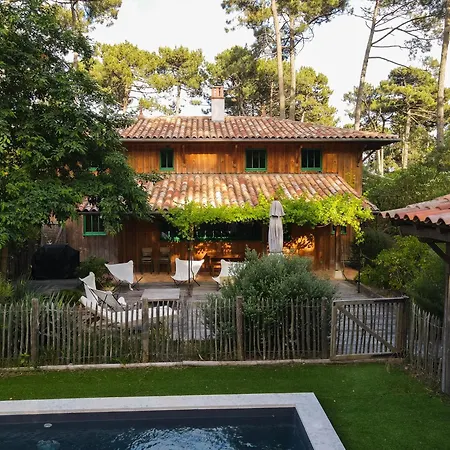 Les Des Reservoirs Villa
